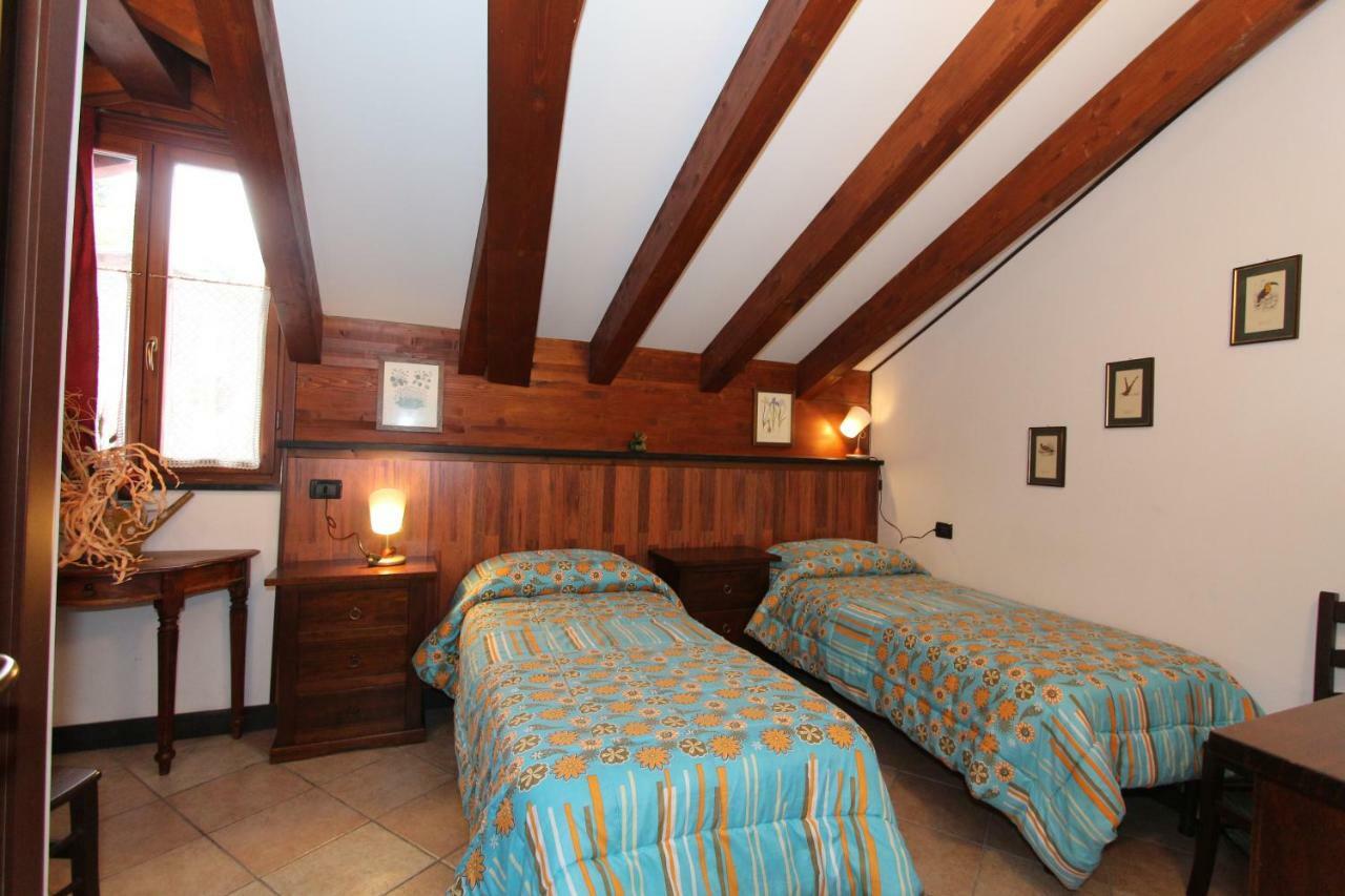 Albergo Santo Spirito Molini di Triora Exterior photo